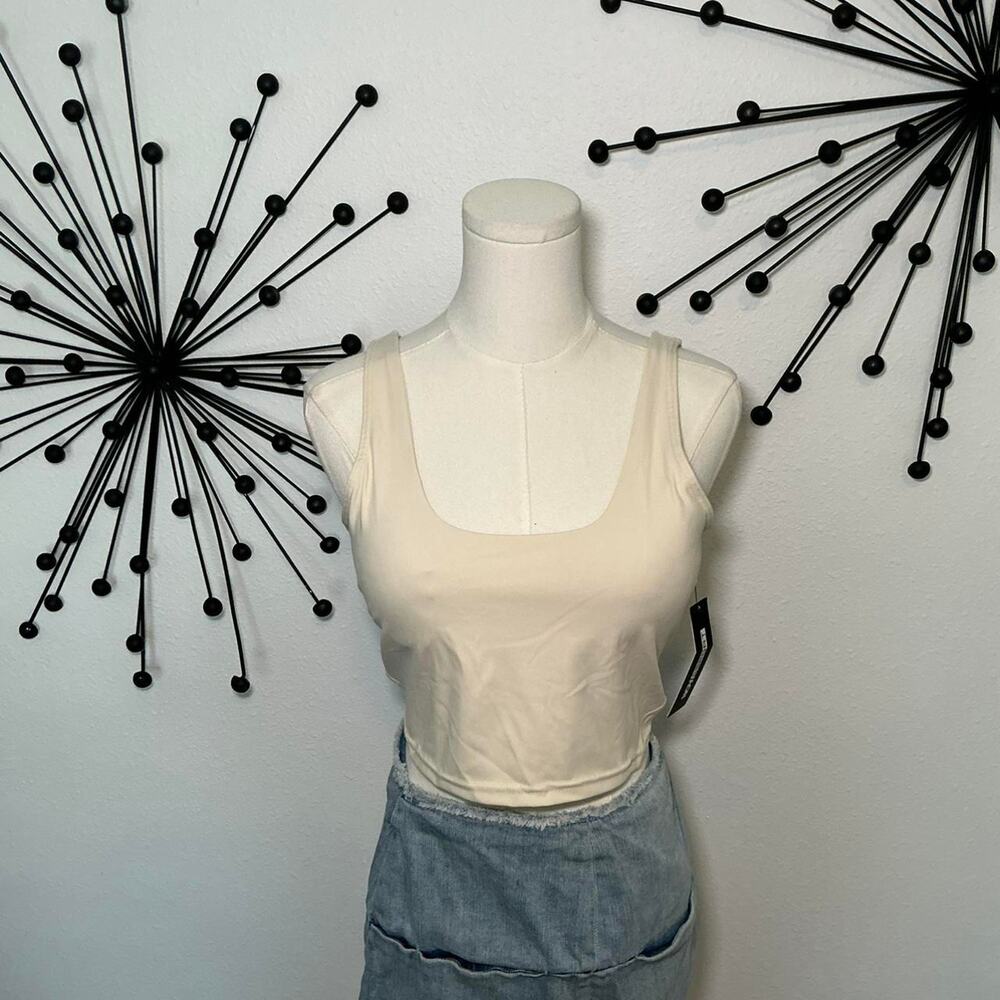 Fashion Nova Sport cream active crop tank top built in bra fitted athleisure